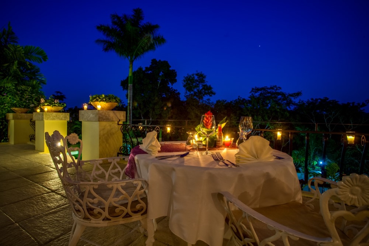 Radisson Fort Hotel and Marina, Belize City Featured Hotel in Belize Enjoy Belize