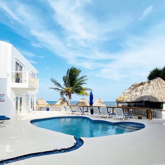 Mata Rocks Belize pool